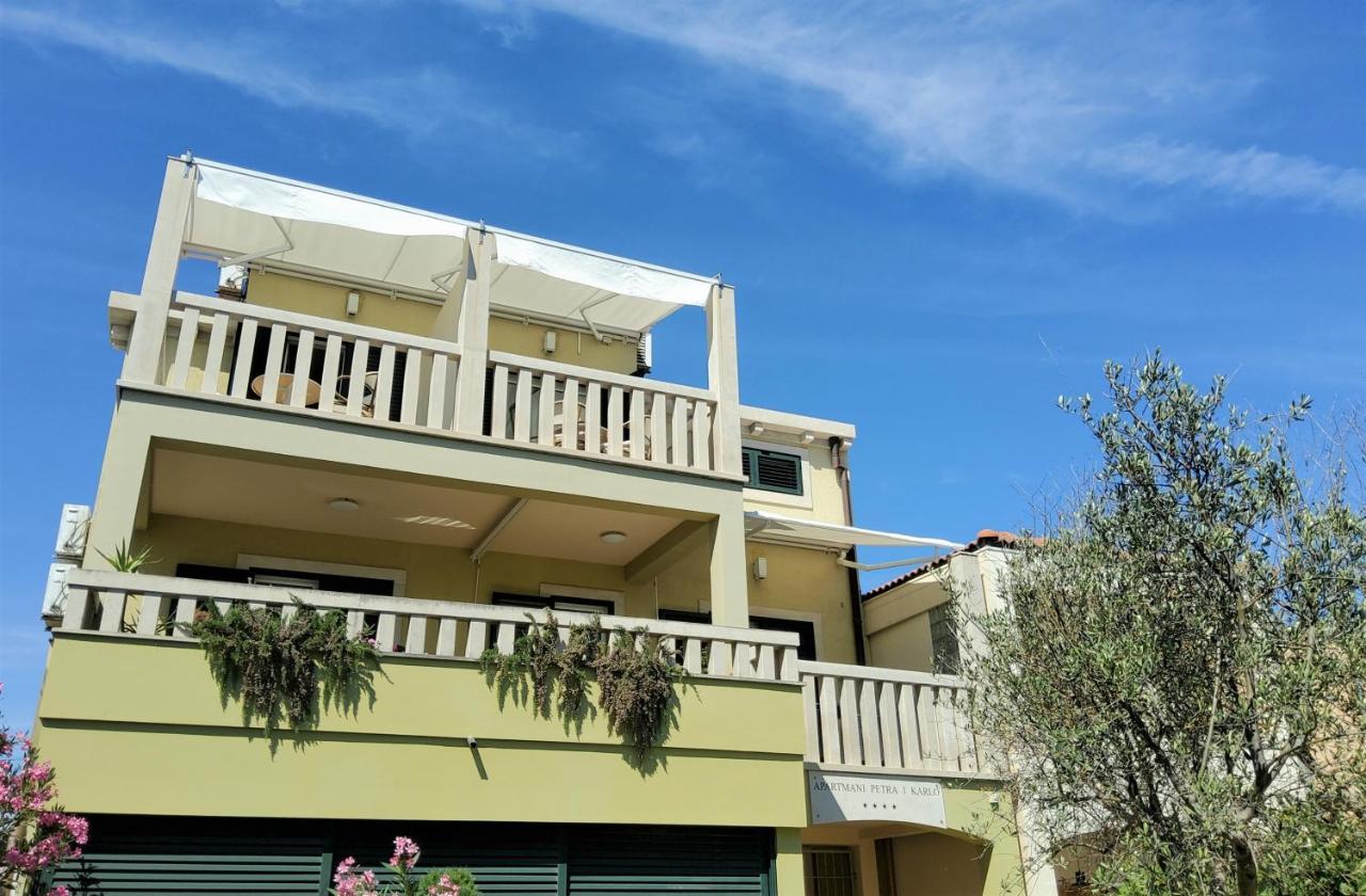 Apartments Petra I Karlo Turanj Esterno foto